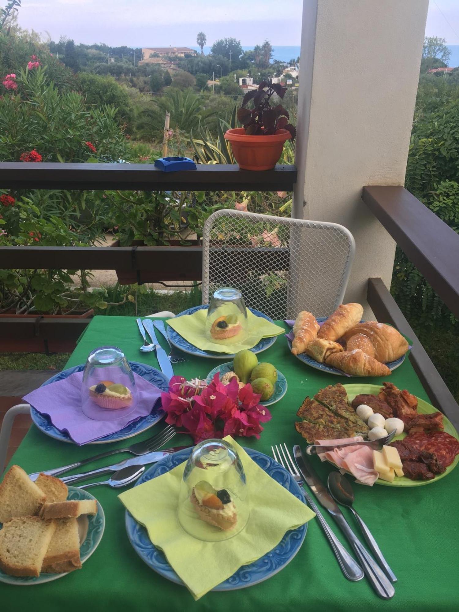 B&B A Casa Di Picci Santa Domenica  Ngoại thất bức ảnh